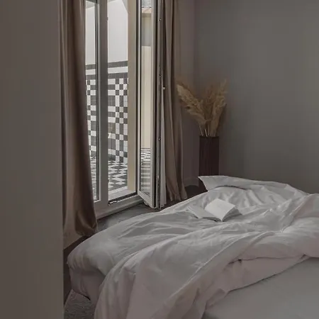 2 Bedroom Next To Monaco 博索莱伊